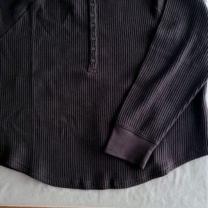Gap long-sleeved waffle knit Henley.
